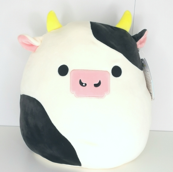 clover the squishmallow